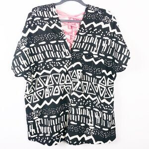 Very Jo Black & Cream Top